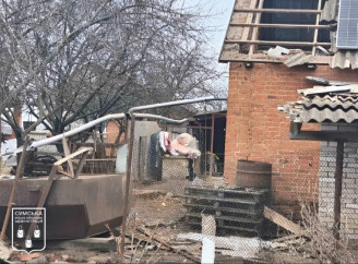 Дрони вдарили по Стецьківці: пошкоджено магазин та житловий будинок