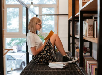 Що розслабляє розумних людей, а більшість дратує: 11 неочікуваних занять