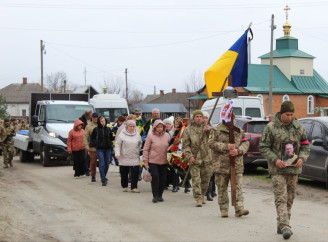 У Лебединській громаді провели в останню дорогу земляка Ігоря Анцифорова