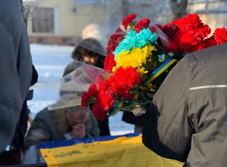 Життя, віддане за Україну: у Глухові вшанували пам'ять загиблого воїна-добровольця