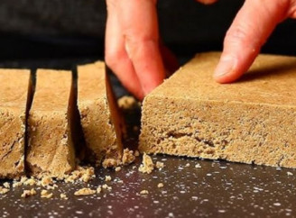 Солодощі без шкоди для фігури: як приготувати домашню халву без цукру