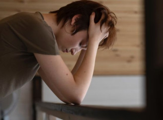 Чому депресія "краде" вашу пам'ять і змушує мозок працювати в тумані