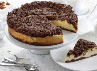 Класичний львівський сирник на шоколадному тісті: рецепт від кулінарки Лілії Цвіт