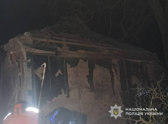 Загибель жінки та потрощені будинки: наслідки ворожих ударів по громадах області за добу