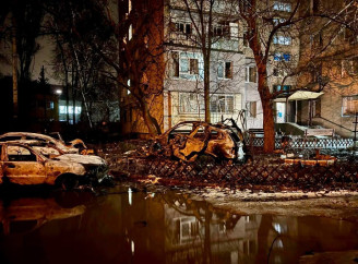 Атака дронів на Дніпро: постраждали семеро людей, пошкоджено будинки та заклади освіти