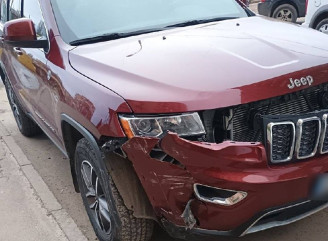 Напідпитку за кермом: у Сумах водій позашляховика спричинив аварію на проспекті Свободи