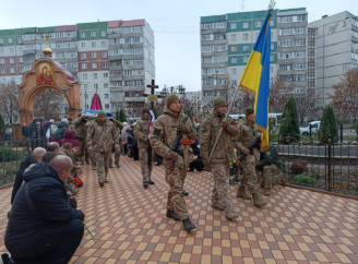 Сумська громада провела в останню путь загиблого воїна Анатолія Стеценка