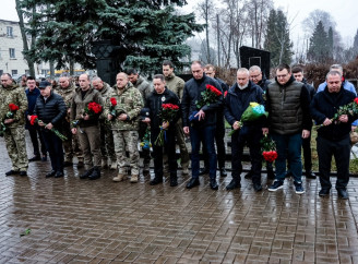 День Гідності та Свободи у Сумах: вшанування Героїв Майдану та полеглих у війні з росією