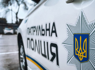 Порушила комендантську годину та пред’явила підробку: у Сумах зупинили водійку