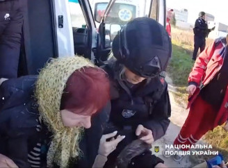 Спецпідрозділ «Білий янгол» евакуював людей із небезпечного прикордоння Сумщини