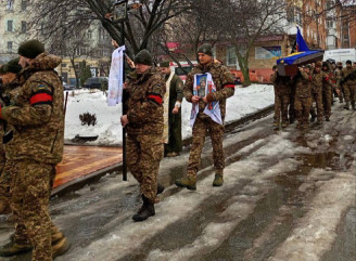 Вічна пам'ять Героям: у Сумах відбулося прощання з двома оборонцями України