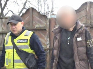 На Сумщині затримали двох чоловіків за збут наркотиків та утримання притонів