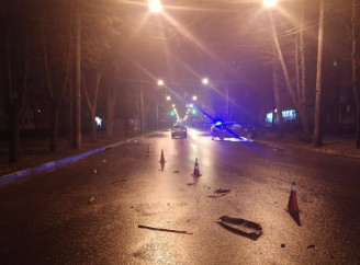 На Герасима Кондратьєва в Сумах зіткнулися два авто: травмована пасажирка