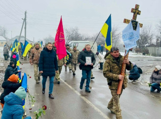 Кролевець попрощався з добровольцем Валентином Гапоненком, який загинув внаслідок удару безпілотника