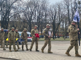 Серце не витримало: Роменська громада провела в останню путь захисника з позивним «Старий»