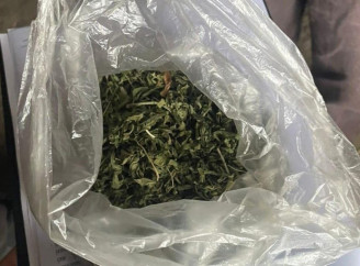 Поліція Роменщини вилучила наркотики та пристрої для куріння у 41-річного селянина