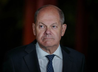 Шольц прибув з неоголошеним візитом до Києва