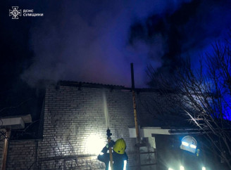 Через коротке замикання генератора в Сумах ледь не згорів житловий будинок