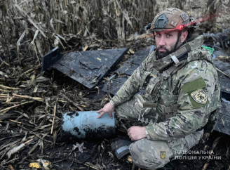 На Сумщині вибухотехніки поліції знешкодили 50-кілограмову бойову частину збитого безпілотника рф