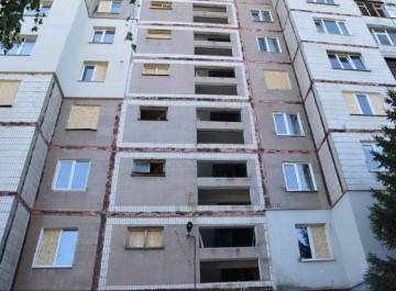 У Сумах триває ліквідація наслідків атаки «шахедів»