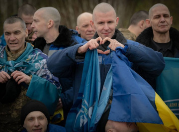 З російського полону повернули 182 українців, серед них — троє із Сумщини