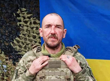Шосткинська громада провела в останню путь захисника Віталія Жирного