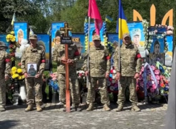 На Липоводолинщині попрощалися із 45-річним солдатом Олексієм Суботою