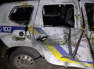 У Білопіллі російський дрон пошкодив службове авто поліції