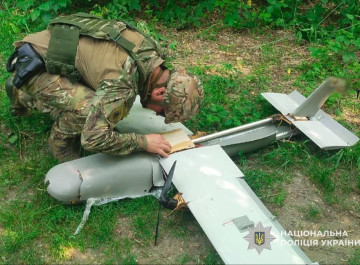 На Сумщині збитий ворожий БпЛА впав у річку: бойову частину знищили поліцейські