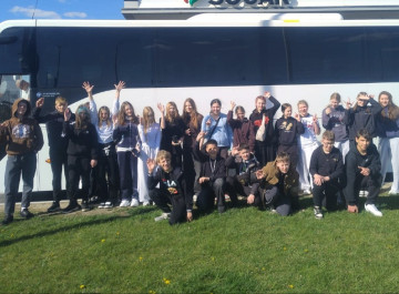 Юні сум’яни вирушили на відпочинок до французького Орлеана