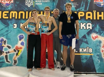 Сум’яни взяли три «золота» на чемпіонаті України з кікбоксингу