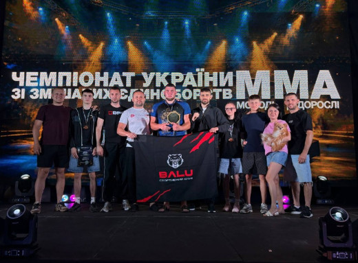 Сум'яни здобули золото та бронзу на чемпіонаті України зі змішаних єдиноборств ММА фото