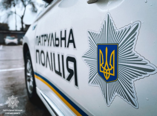 У Сумах патрульні та медики врятували 79-річну жінку після інсульту (відео) фото