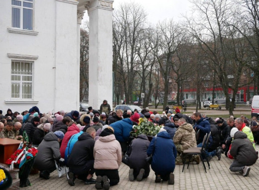 Роменці попрощалися із захисником Олександром Шульгою фото