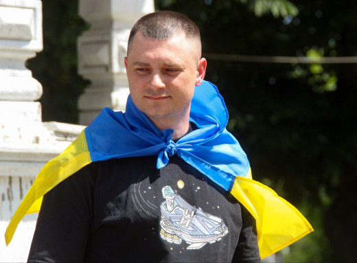«Я дуже уявляв цей день»: у Сумах зустріли звільненого з полону прикордонника фото