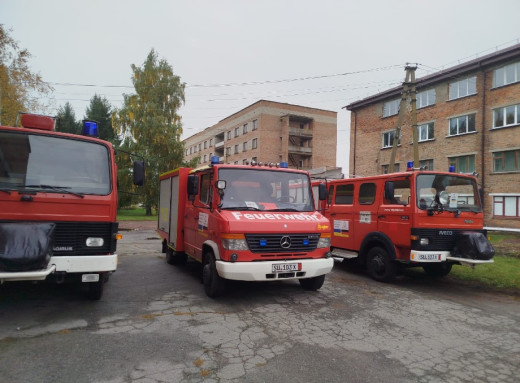 Три громади на Конотопщині отримали пожежні автомобілі від партнерів із Німеччини фото