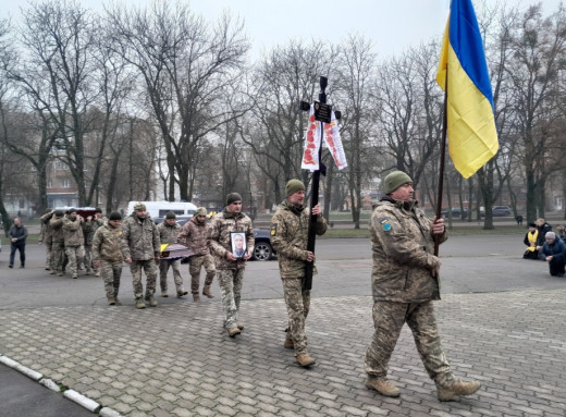 У Ромнах провели в останню путь захисника Володимира Сербіна фото