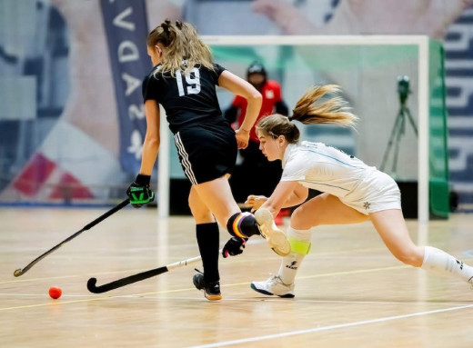 Без захисту титулу: сум’янки стали п’ятими на континентальній першості з індорхокею фото