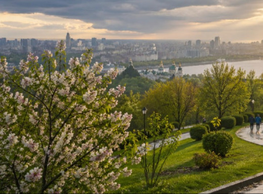 В Україну йде потепління: заморозки відступлять на початку травня фото