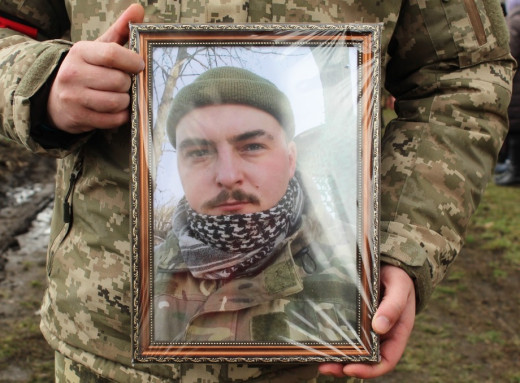 Підтримайте петицію за Героя України сапера з Тростянця Богдана Білоголового фото