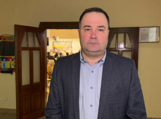 Директор Сумського обласного центру зайнятості покінчив життя самогубством фото Директор Сумського обласного центру зайнятості покінчив життя самогубством фото