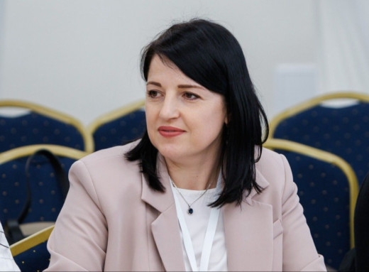 Кабмін погодив ще одну заступницю голови Сумської ОВА фото Кабмін погодив ще одну заступницю голови Сумської ОВА фото
