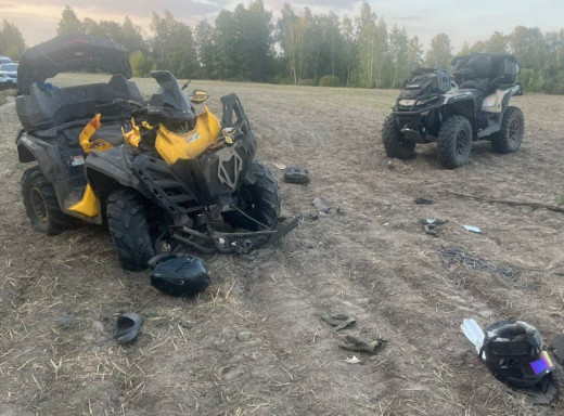 Смертельна ДТП на Сумщині: зіткнення квадроциклів забрало життя чоловіка фото Смертельна ДТП на Сумщині: зіткнення квадроциклів забрало життя чоловіка фото