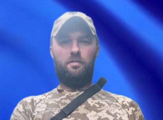 На Глухівщині попрощалися із захисником Олексієм Тюніним фото