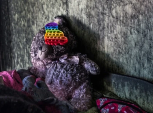 Поранена 13-річна дитина: росіяни вдарили по Угроїдах на Сумщині фото