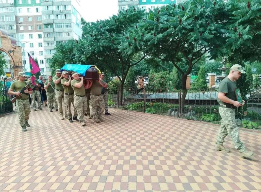 Сум’яни попрощалися із двома захисниками фото