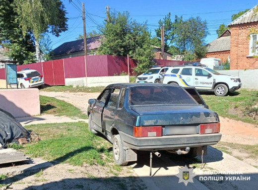 У Ромнах поліція затримала автовикрадача-рецидивіста фото У Ромнах поліція затримала автовикрадача-рецидивіста фото