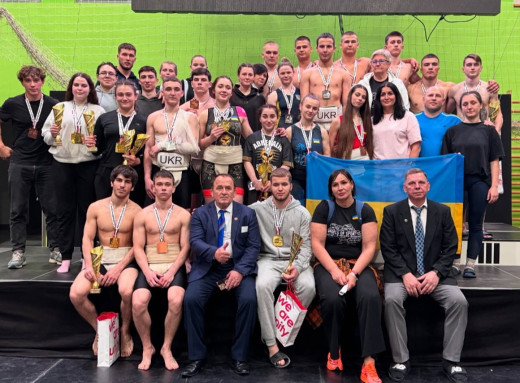 Сум'яни стали призерами чемпіонату Європи з сумо фото Сум'яни стали призерами чемпіонату Європи з сумо фото