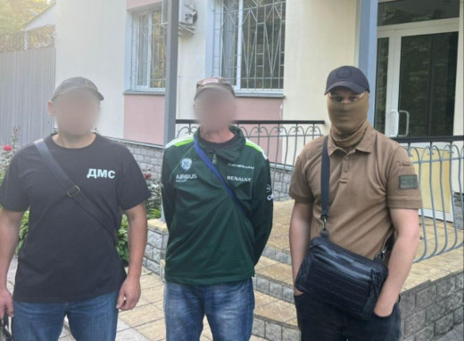 У Глухові затримали росіянина-нелегала фото У Глухові затримали росіянина-нелегала фото