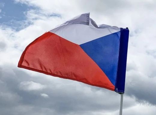 Чехія закуповує боєприпаси для України у союзників росії фото